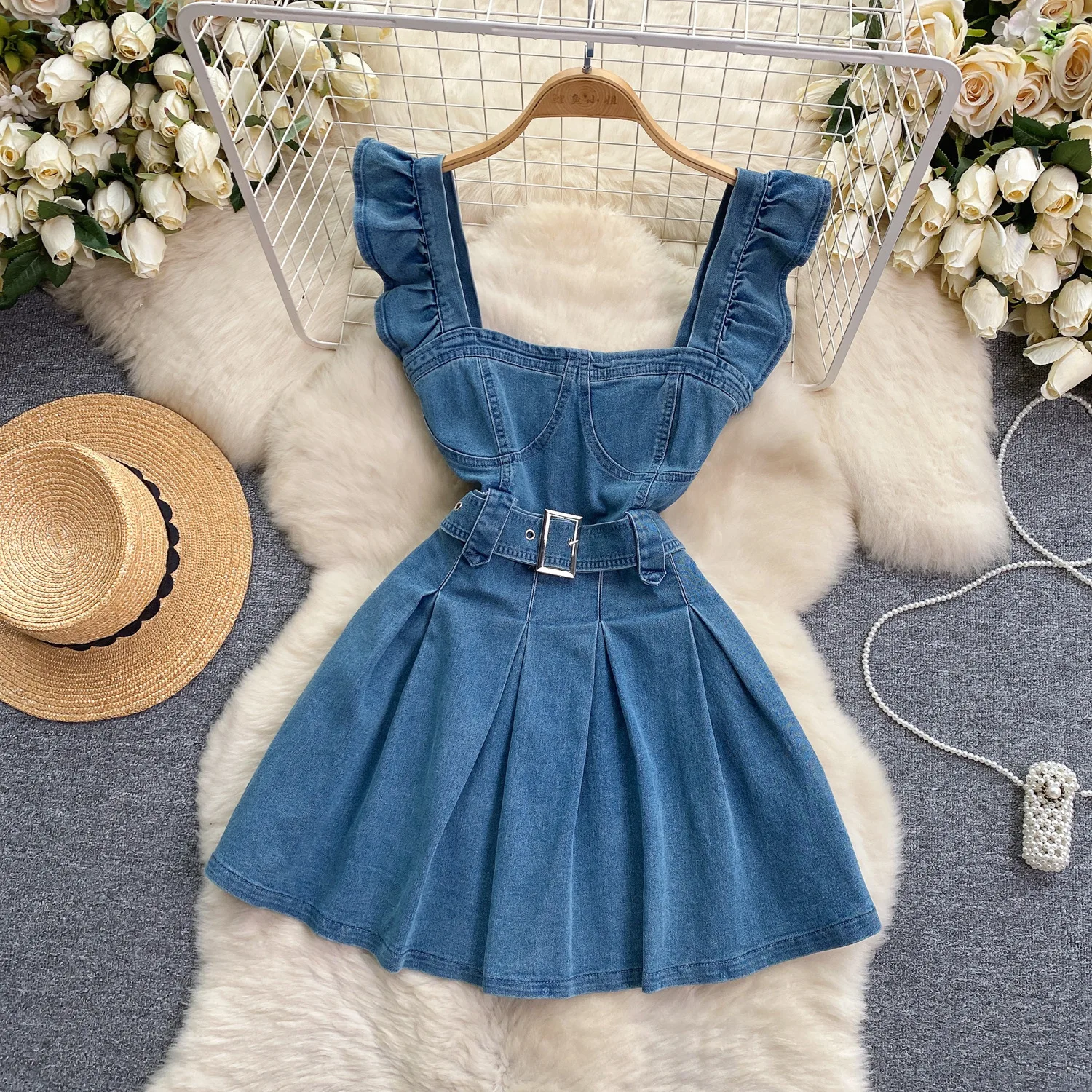 Fly Line - Versão coreana do vestido halter com